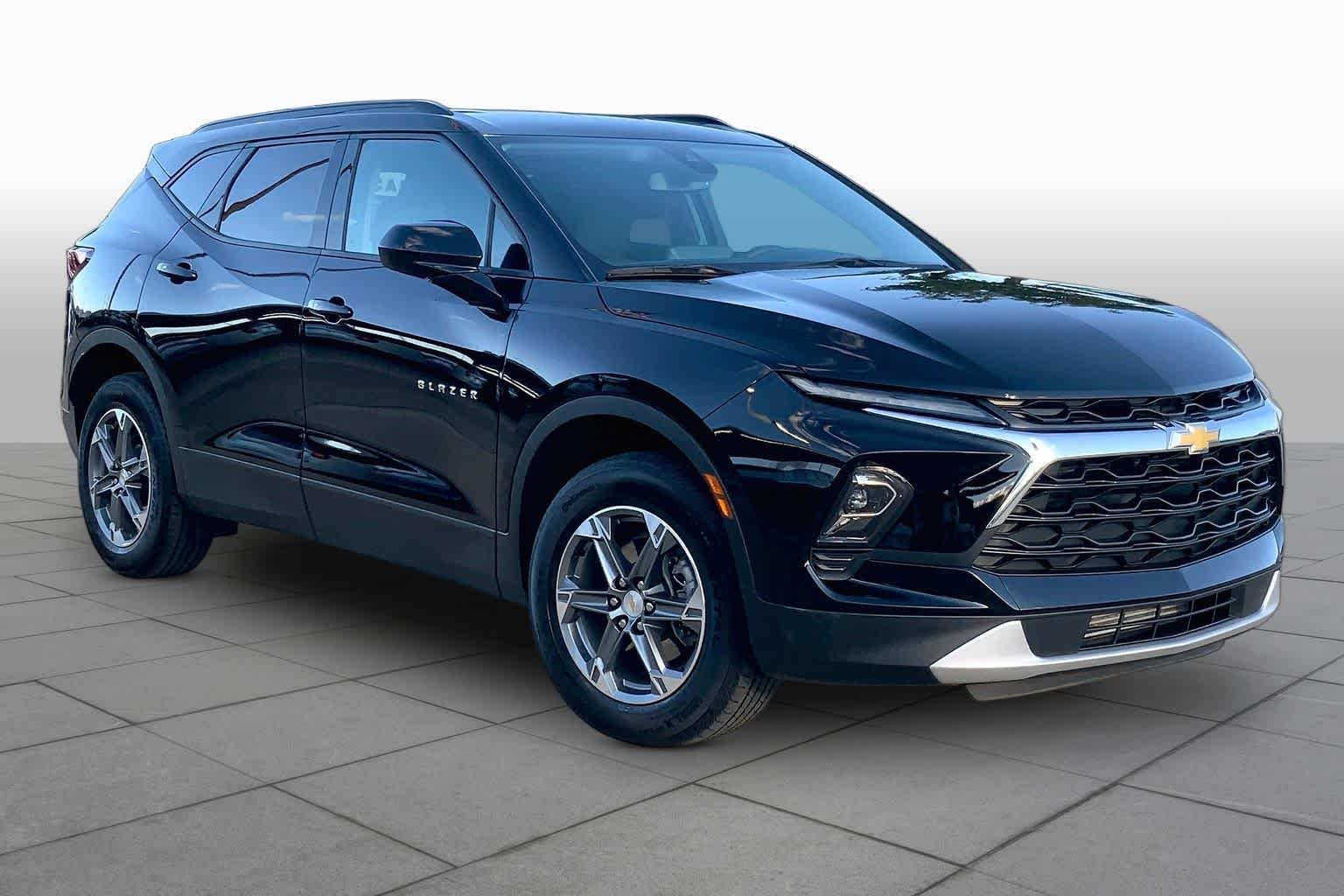 Used 2024 Black Chevrolet LT image 3