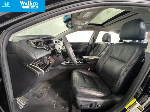 Used 2014 Black Toyota XLE Touring image 13