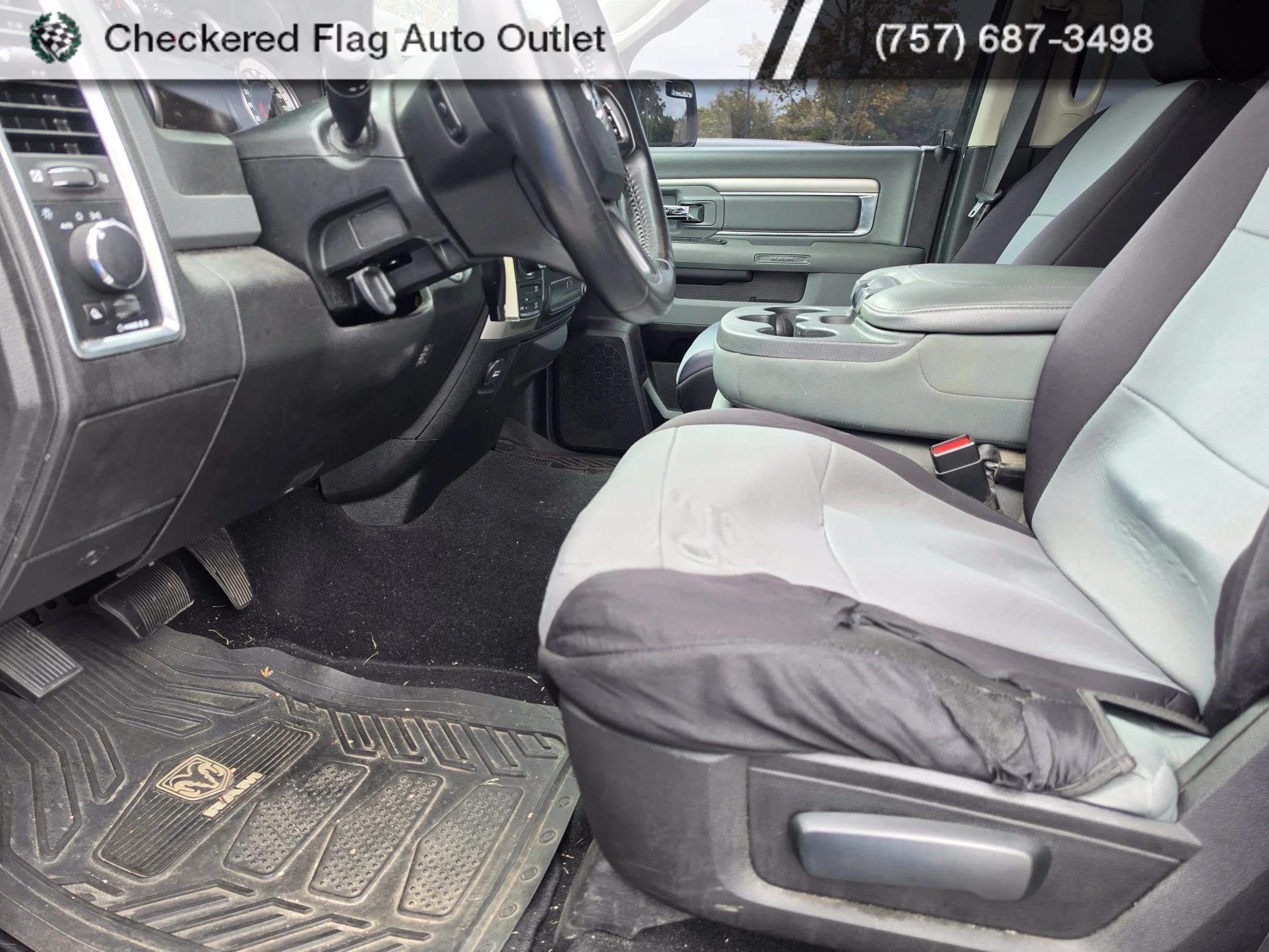 Used 2019 Bright White Clearcoat Ram SLT image 10