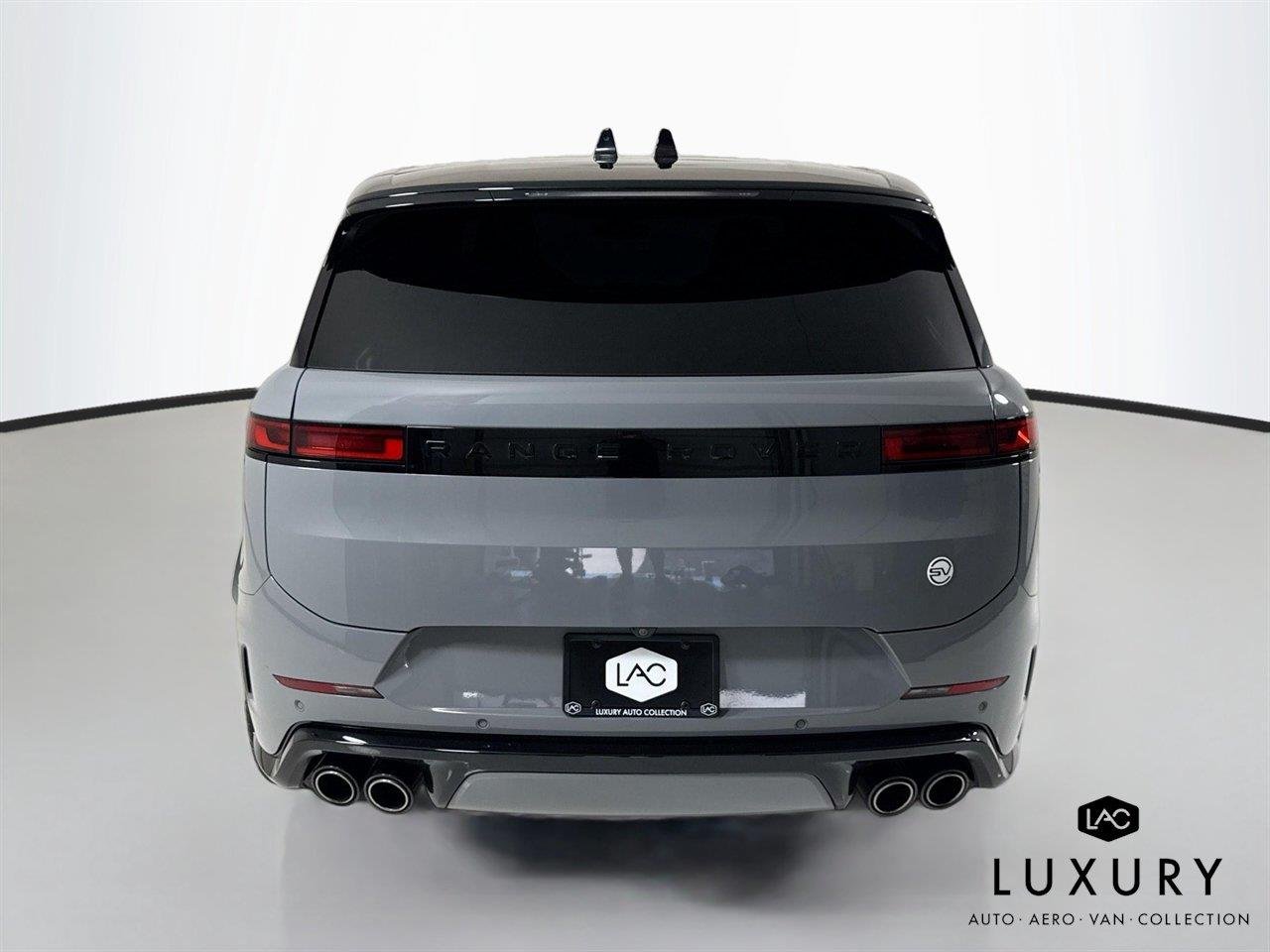 Used 2025 Nardo Grey Land Rover SPORT SV Edition Two | Carbon Fiber Wheels | 360 Camera image 7