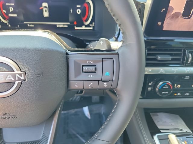 New 2026 Nissan Pathfinder Platinum