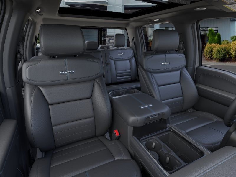 New 2025 White Ford Platinum image 11