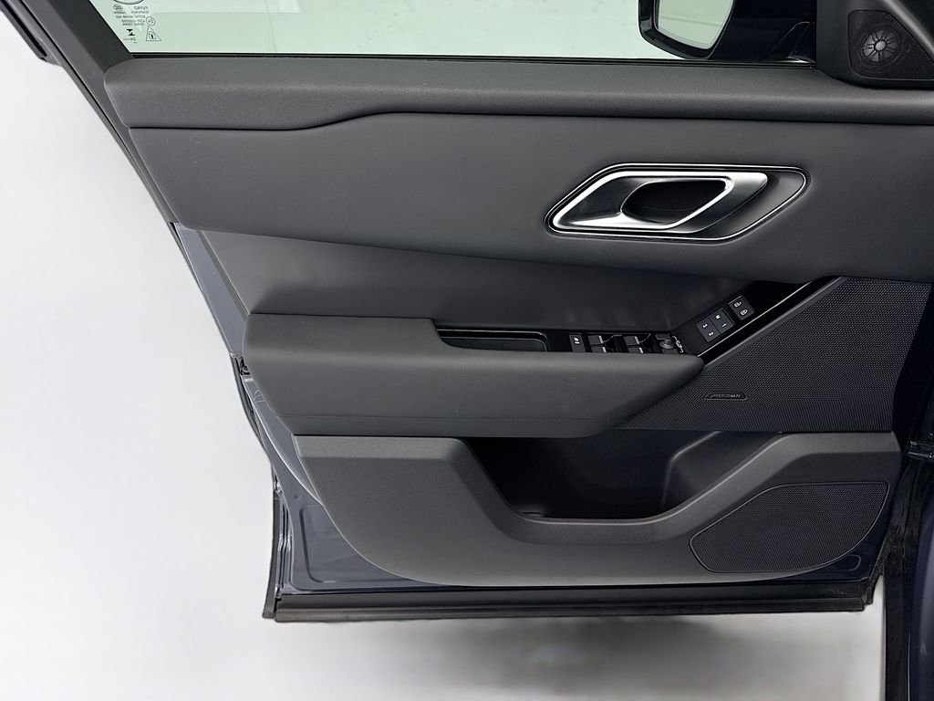 2026 Land Rover Range Rover Velar S - Photo 23