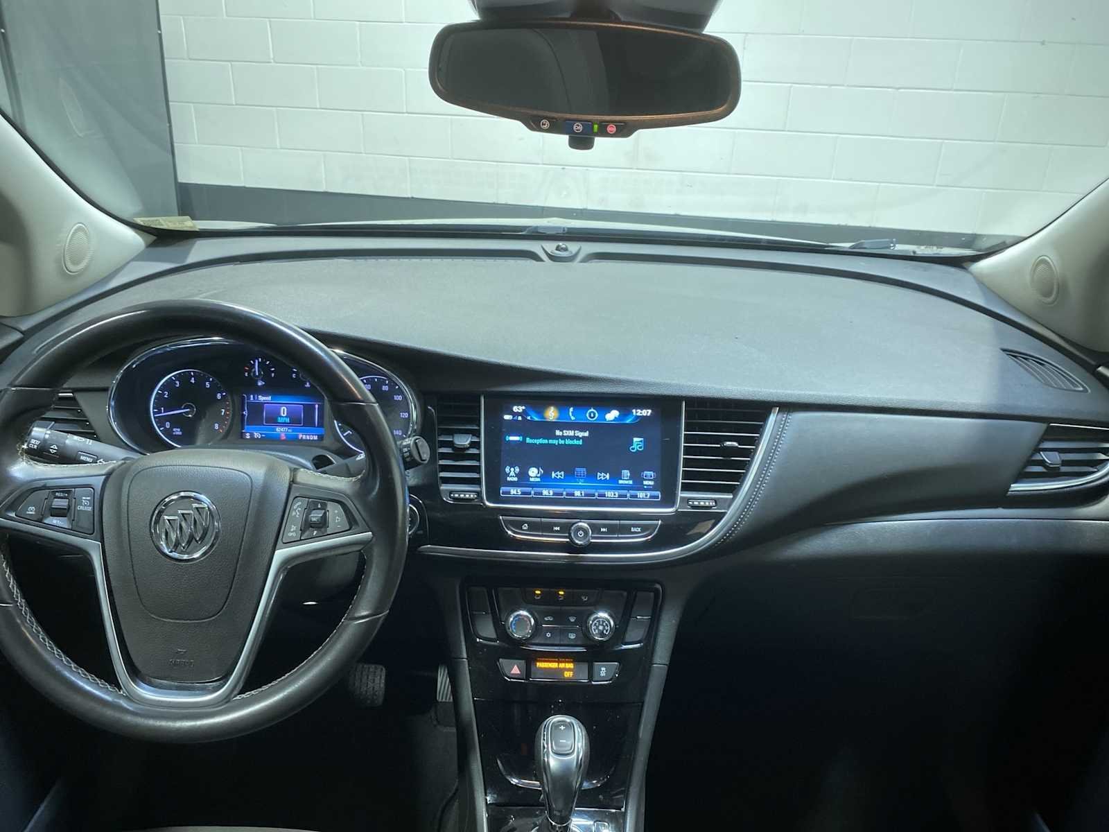 Used 2019 Ebony Twilight Metallic Buick Preferred image 10