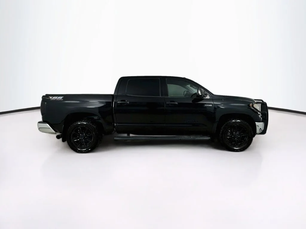 Used 2018 Black Toyota SR5 image 8