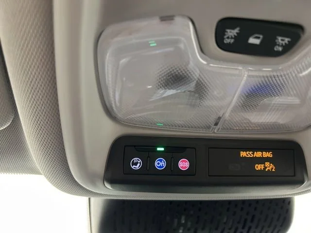 2027 Chevrolet Bolt RS - Photo 14