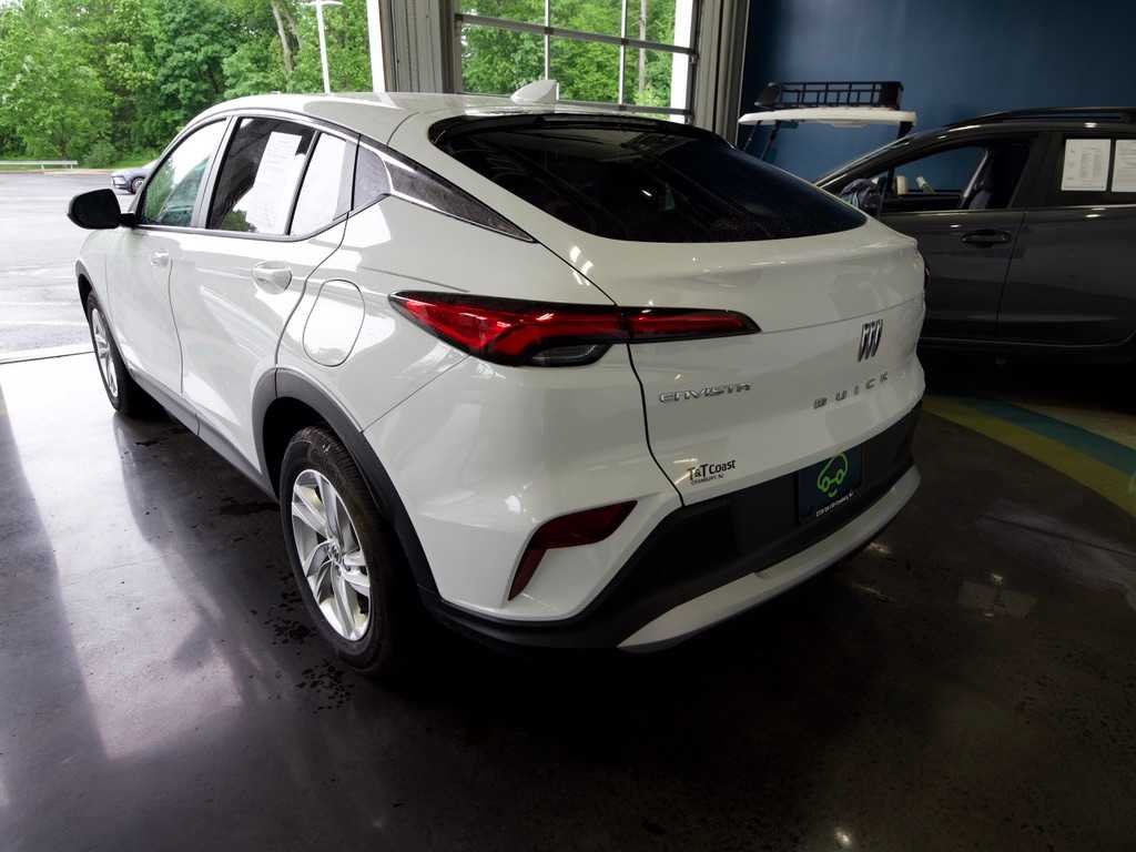 2025 Buick Envista Preferred's photo