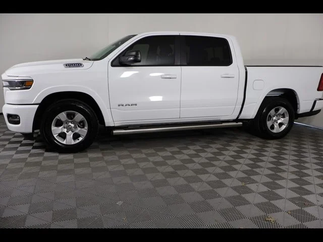 Used 2025 White Ram Big Horn/Lone Star image 2