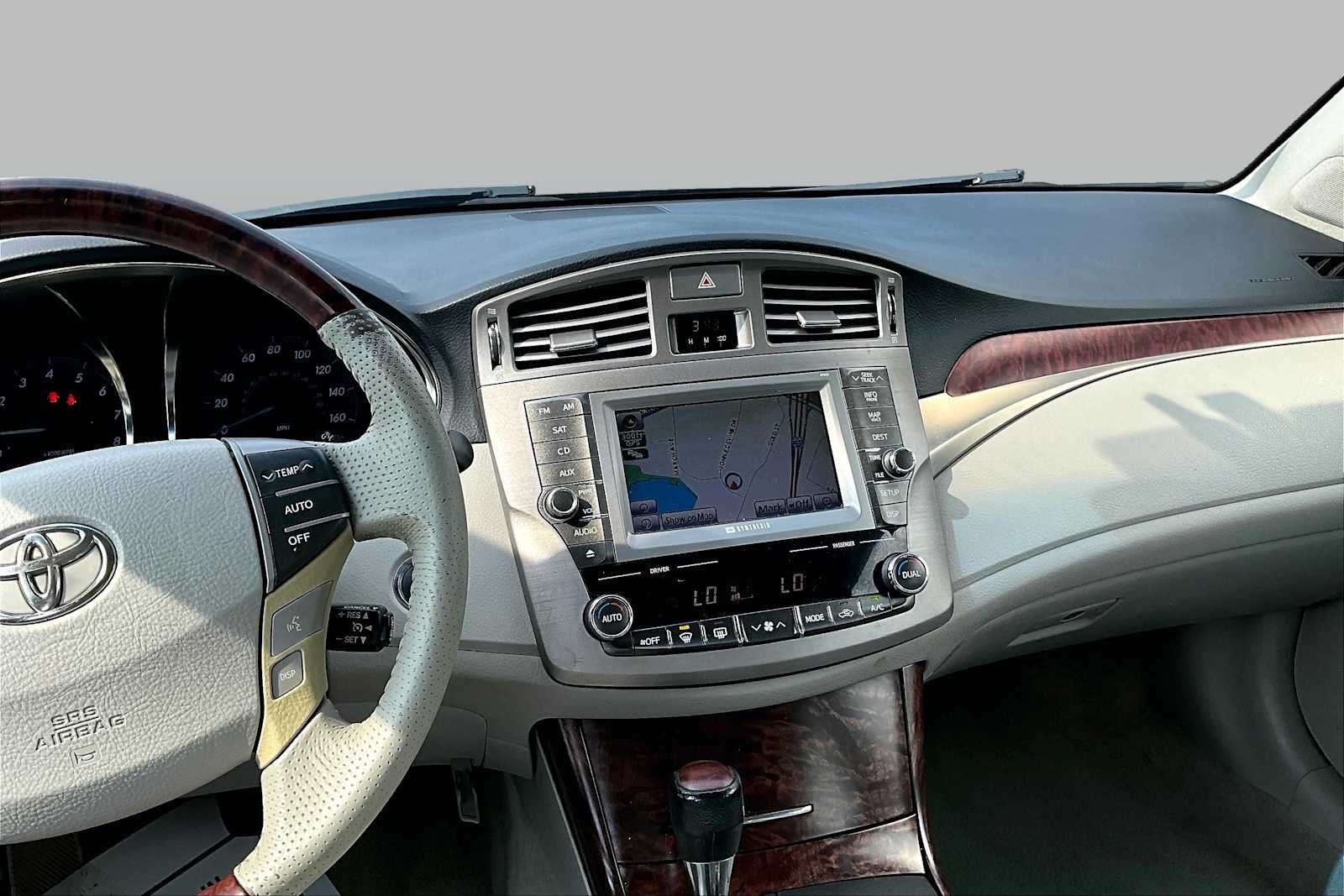Pre-Owned 2011 Toyota Avalon Limited