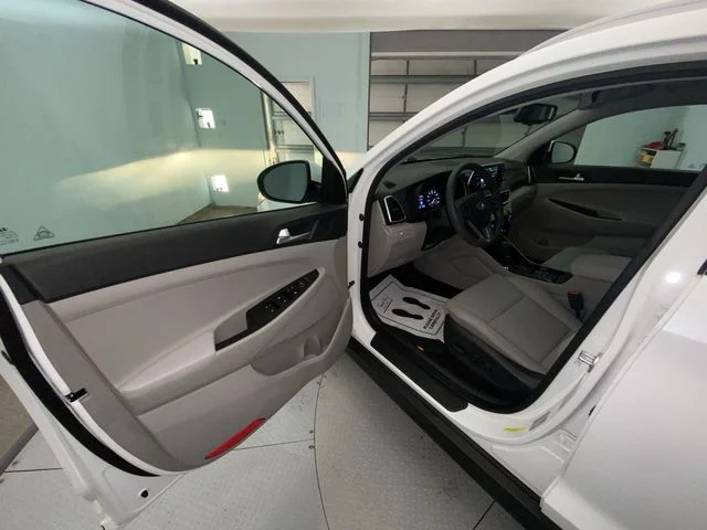 Used 2021 White Hyundai Value image 11