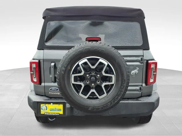 Used 2023 Gray Ford Outer Banks image 6
