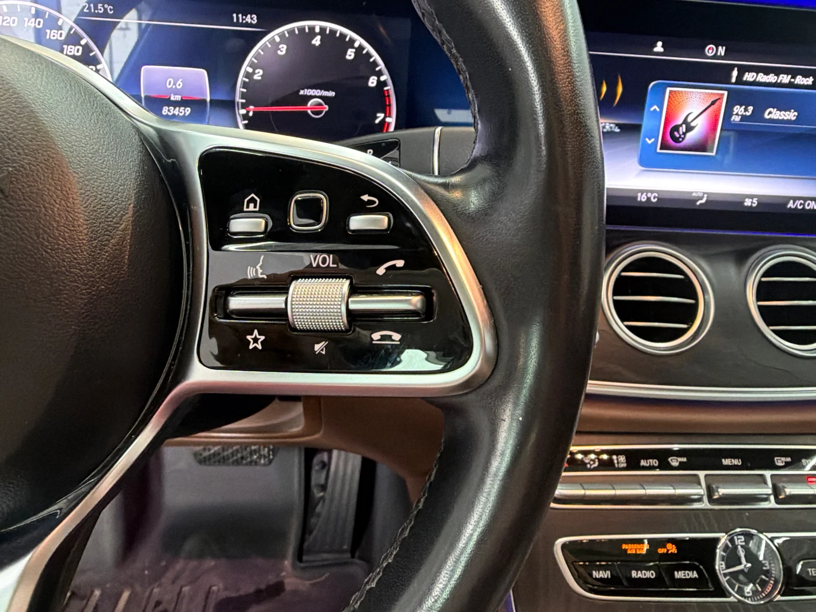 Used 2020 White Mercedes-Benz E 350 4MATIC Sedan image 16