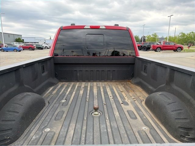 Used 2022 Red Ford Lariat image 7