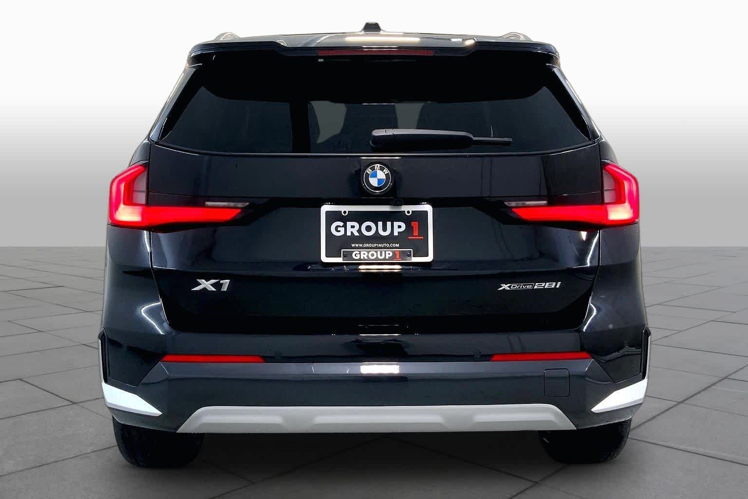 New 2026 Jet Black BMW xDrive28i image 4