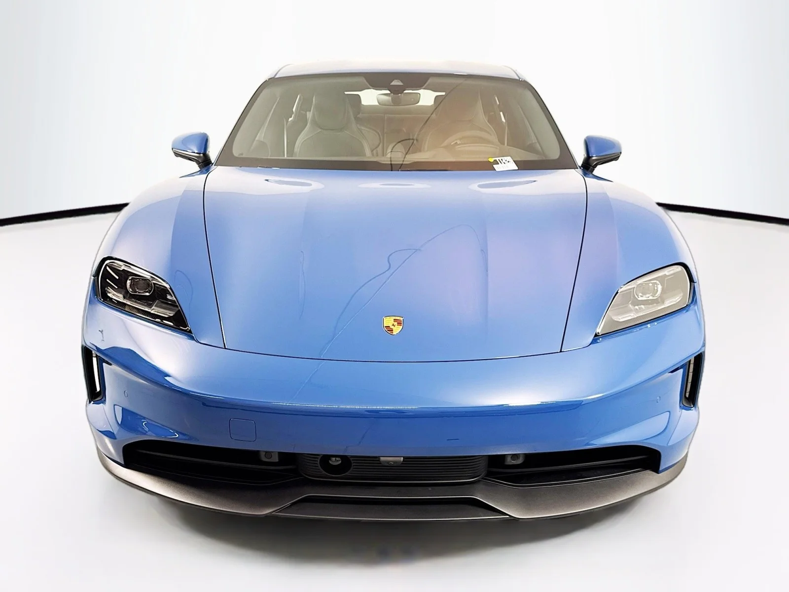 2025 Porsche Taycan Base - Photo 6