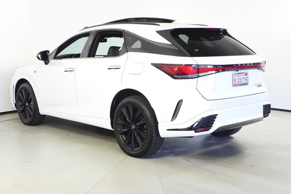 Used 2023 Ultra White Lexus 500h F SPORT Performance image 9