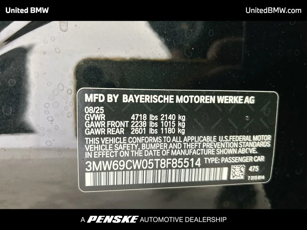 2026 BMW 3 Series 330i - Photo 24