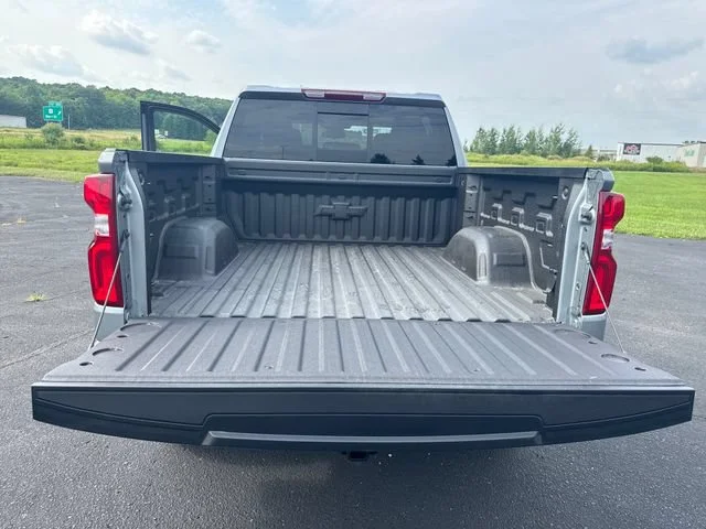 New 2026 Sterling Gray Metallic Chevrolet LT Trail Boss image 25