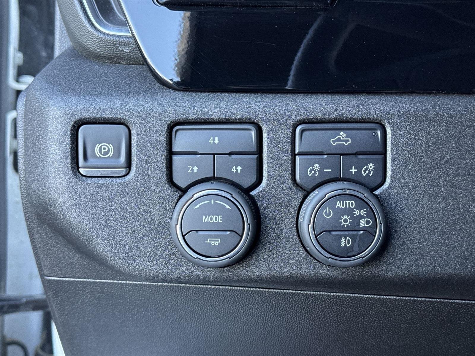 2025 Chevrolet Silverado 2500HD LT - Photo 18