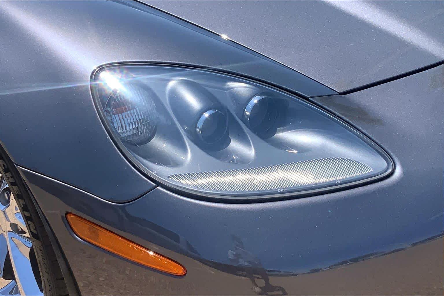 Used 2011 Cyber Gray Metallic Chevrolet Z16 Grand Sport w/3LT image 27