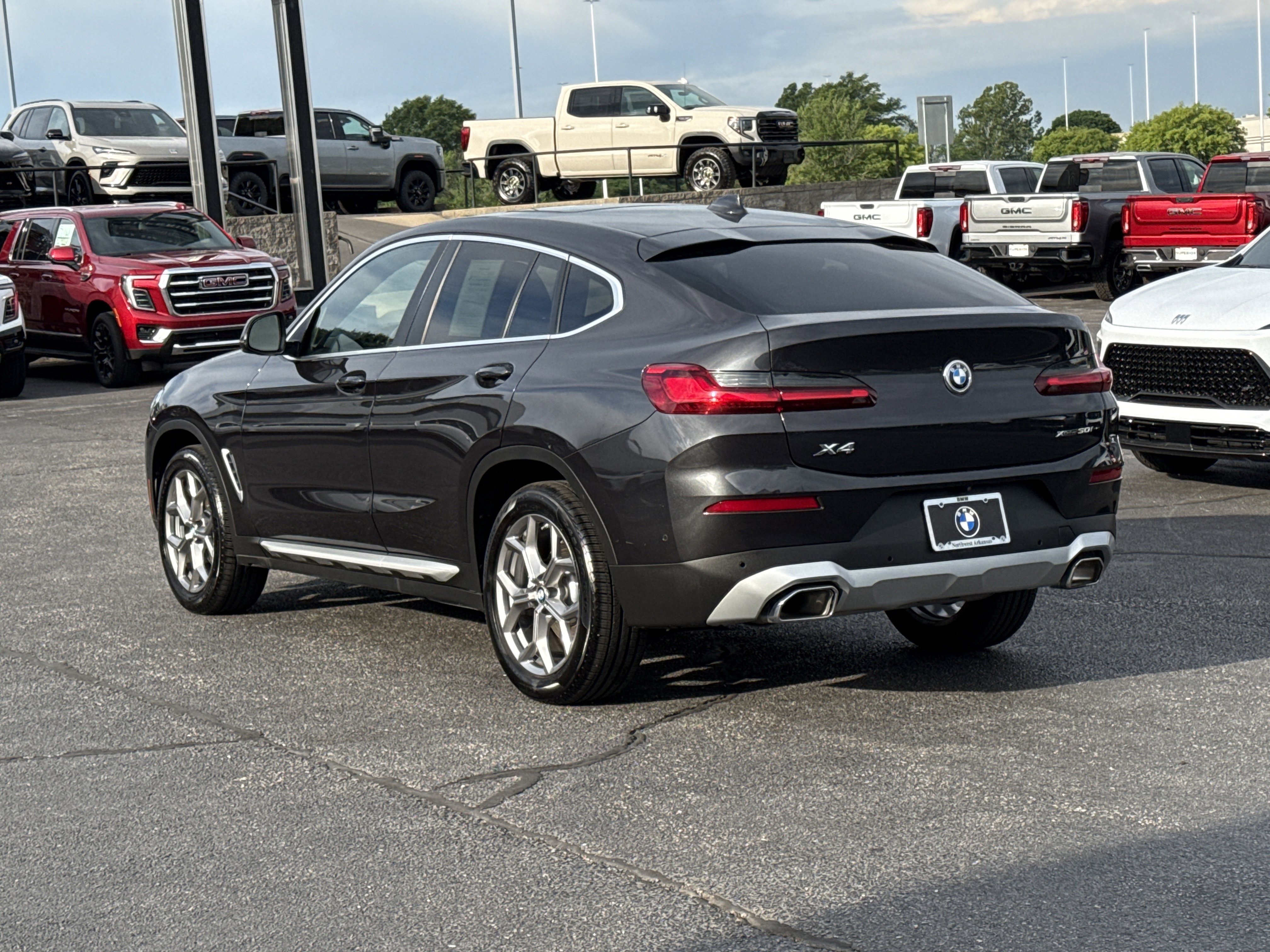 2024 BMW X4 30i - Photo 7