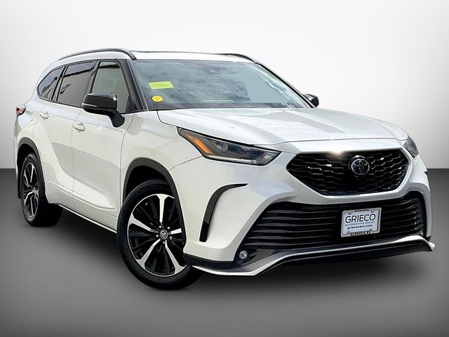 2022 Toyota Highlander XSE
