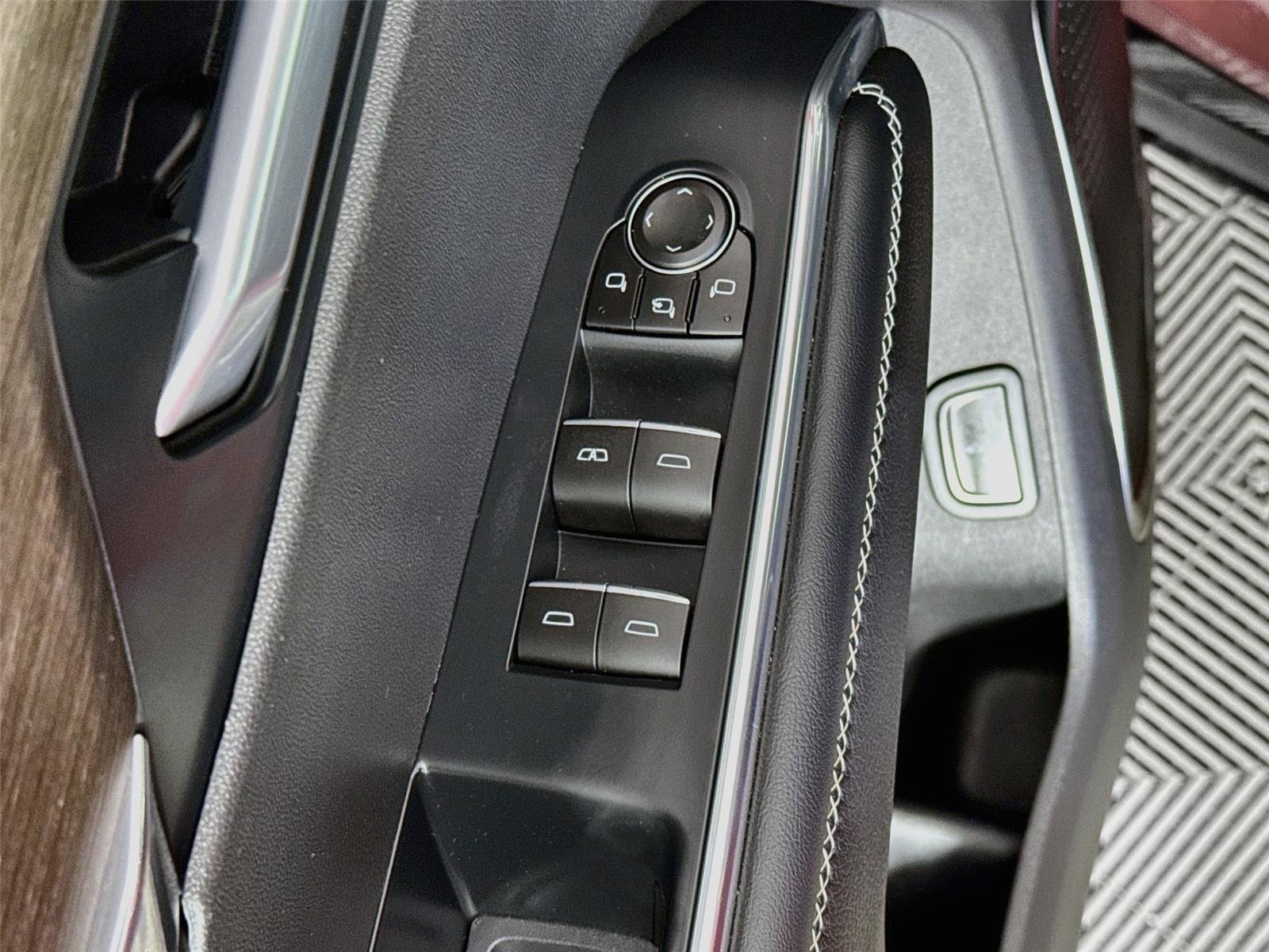 Used 2025 Volcanic Red Tintcoat GMC Denali image 19
