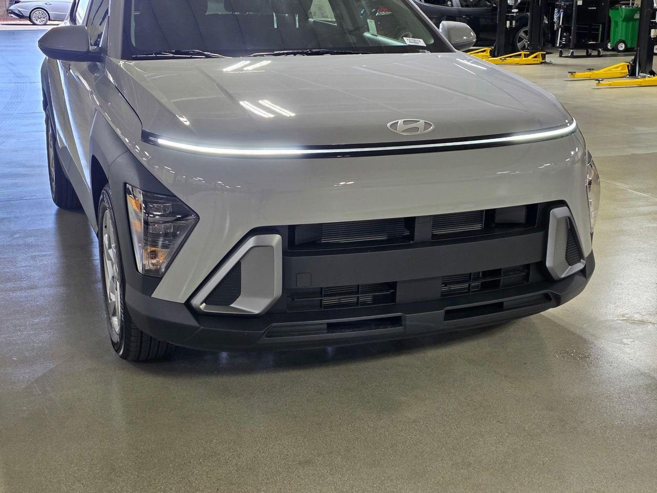 New 2027 C5g Hyundai SE FWD image 9