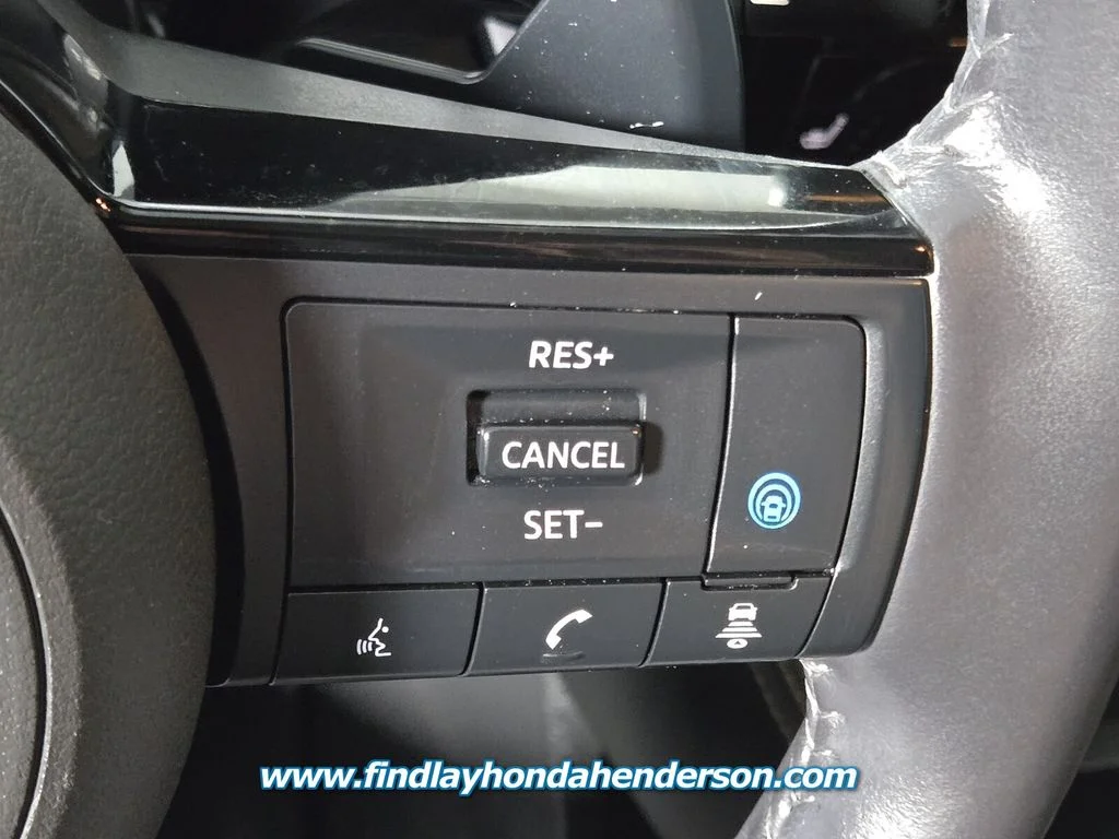 Used 2022 Caspian Blue Metallic Nissan SL image 28