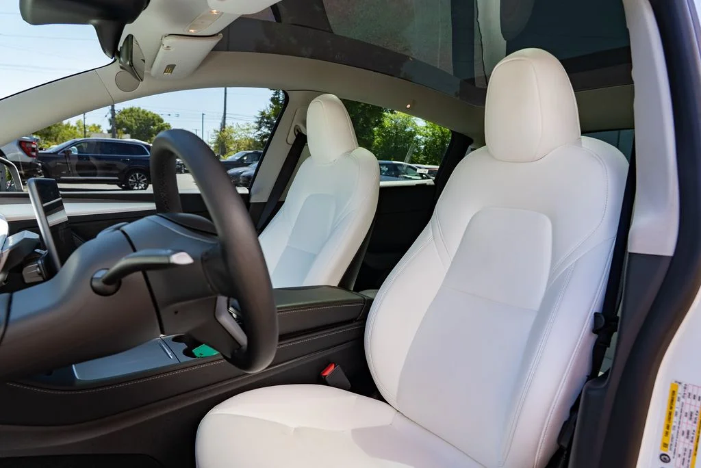 Used 2023 White Tesla Long Range image 16