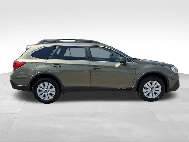 Used 2019 Green Subaru 2.5i Premium image 8