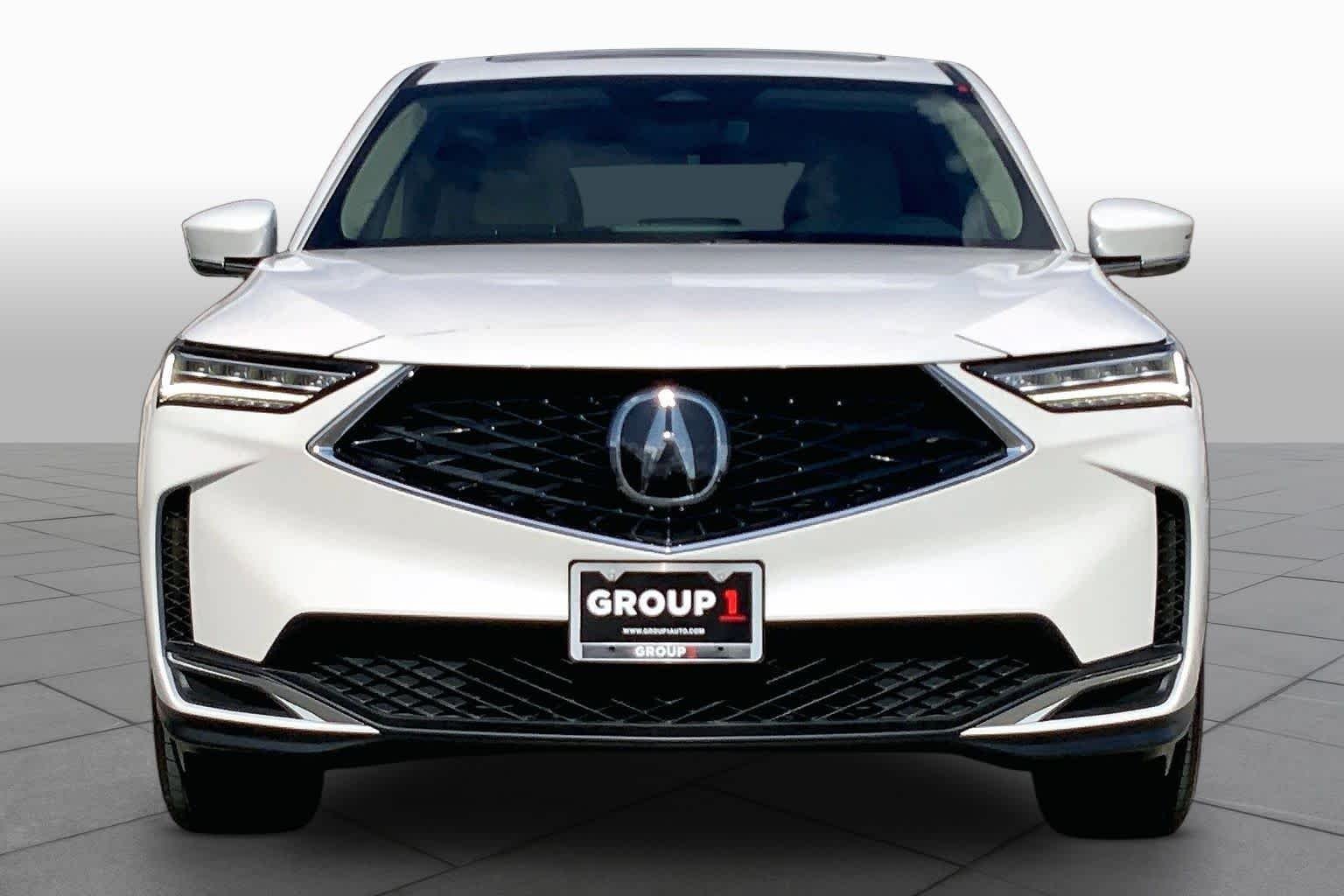 Used 2025 Platinum White Pearl Acura  image 4