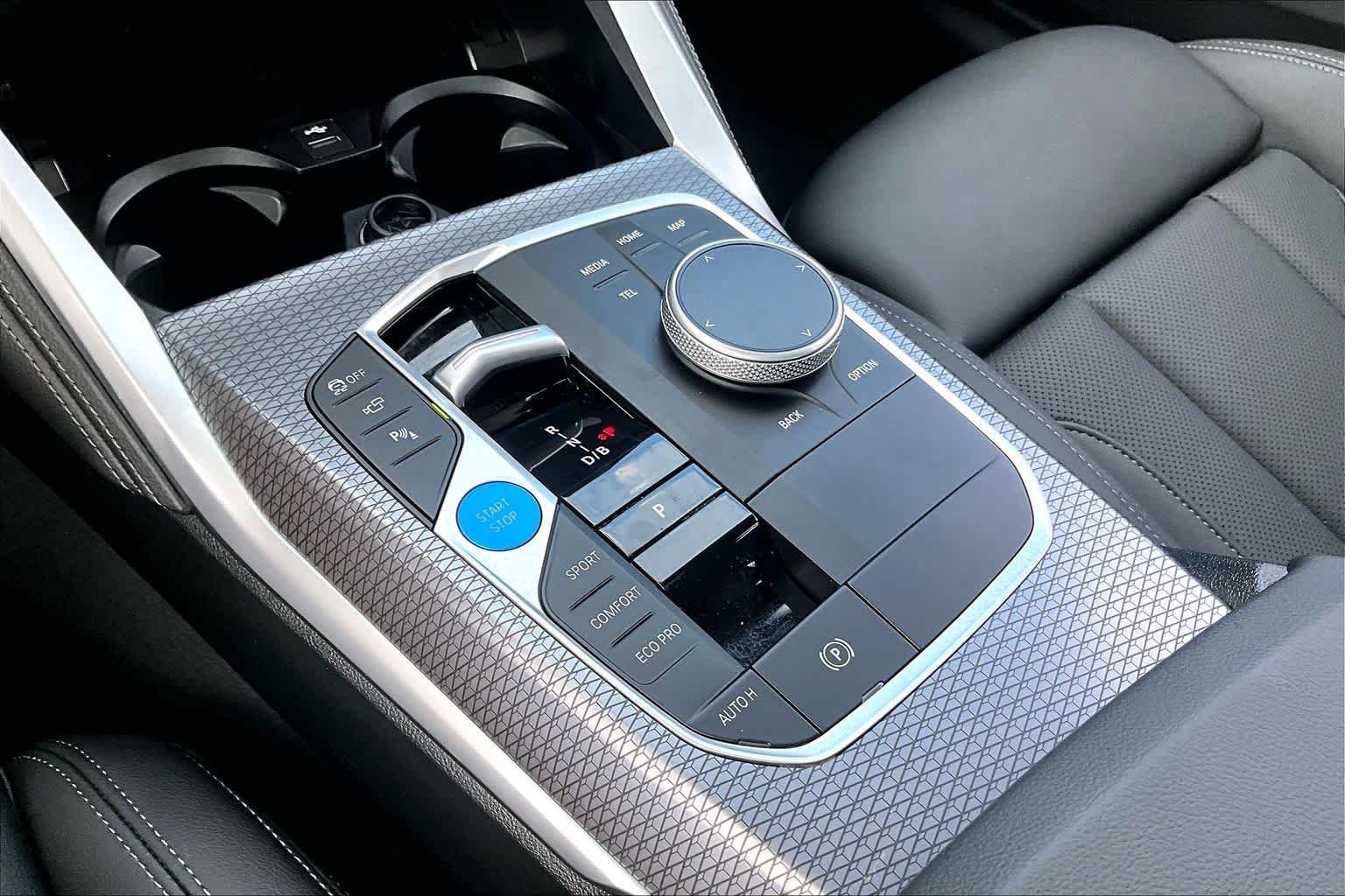 Used 2025 Alpine White BMW M50 image 14