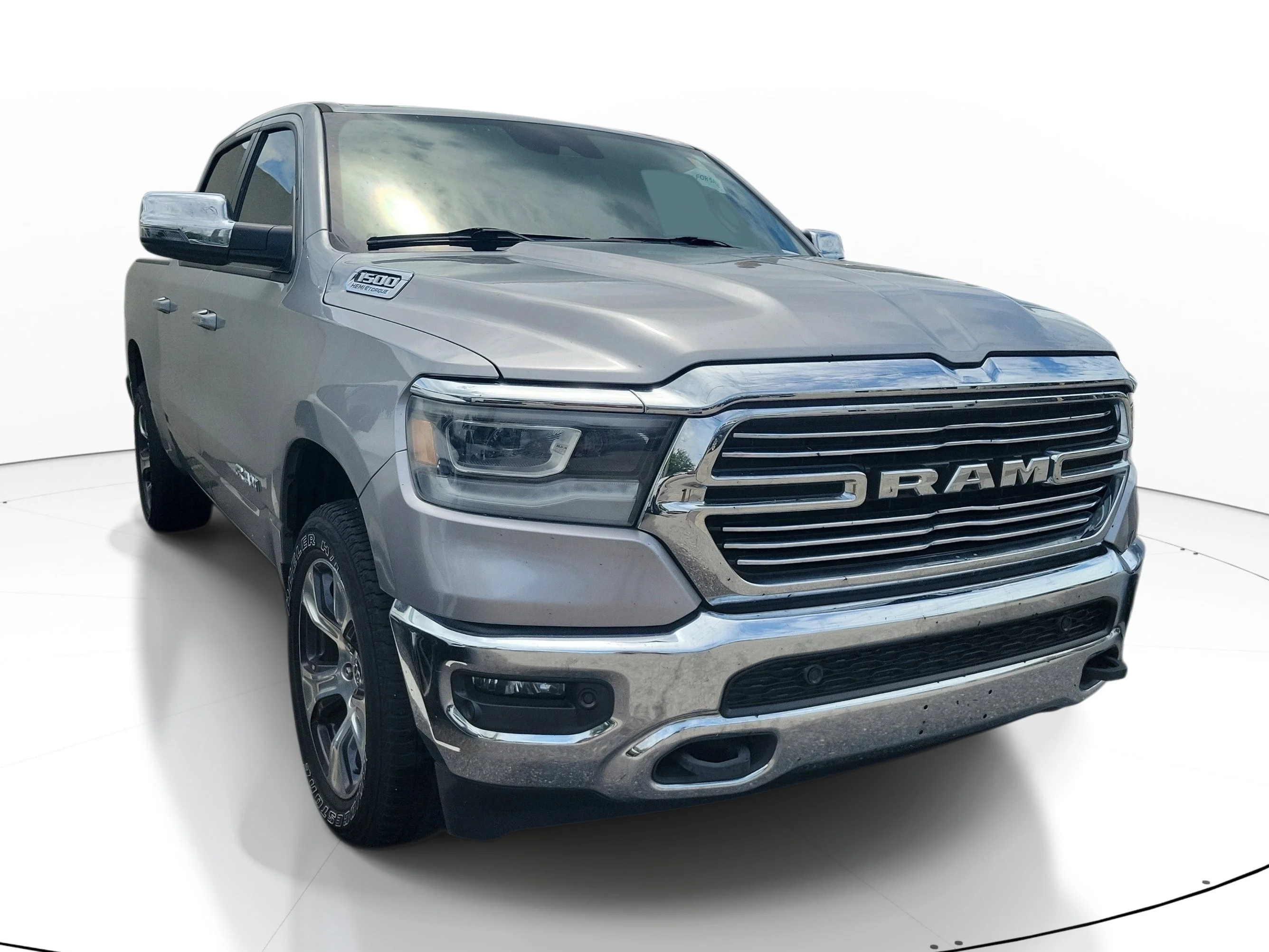 2023 RAM 1500 Laramie 4x4 Crew Cab 5'7's photo