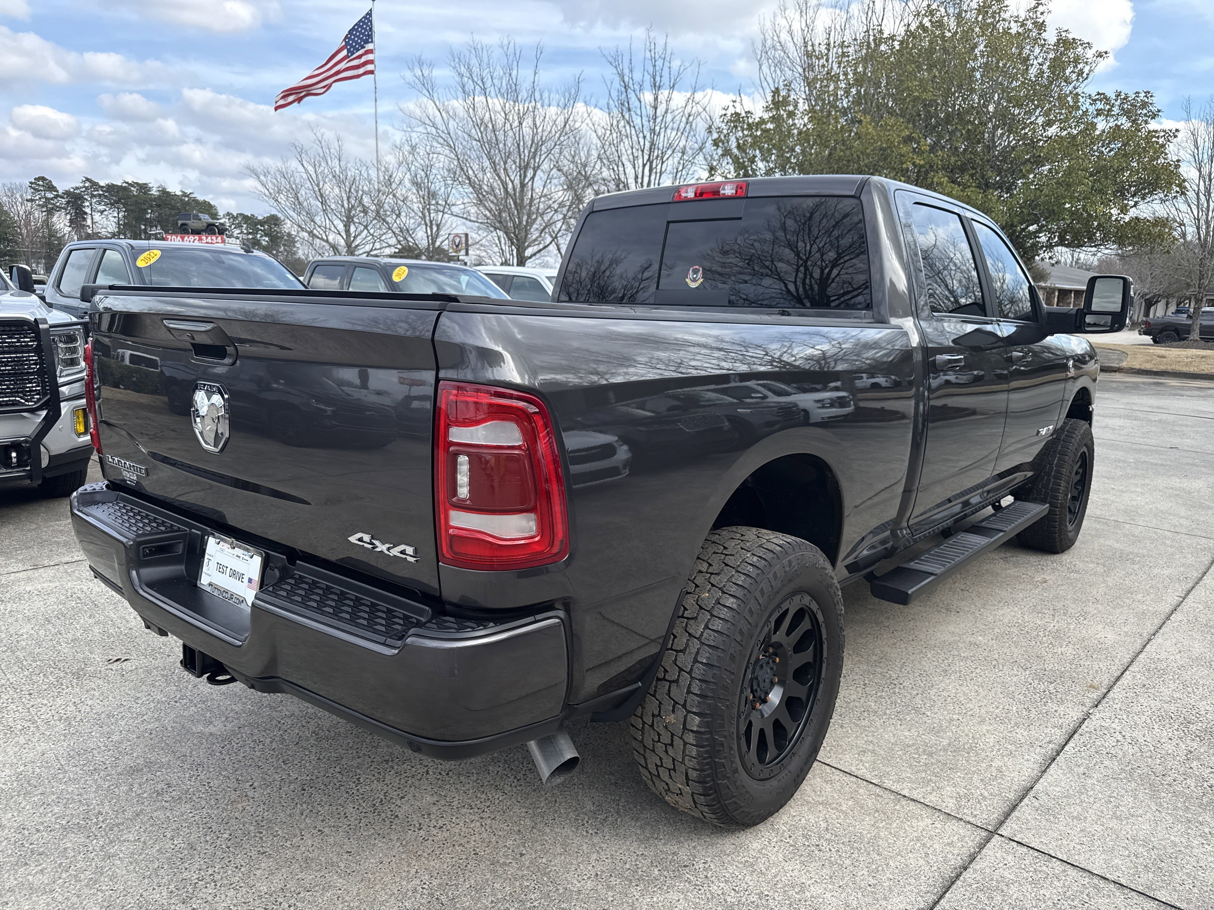 Used 2024 Granite Crystal Metallic Clearcoat Ram Laramie image 7