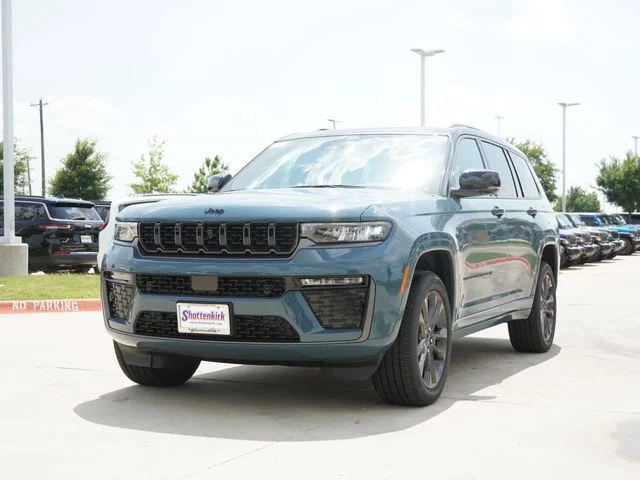 New 2026 Steel Blue Exterior Paint Jeep Limited image 3