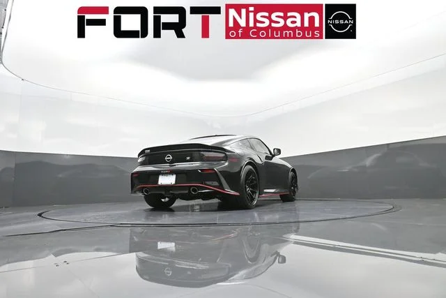 2025 Nissan Z NISMO - Photo 34