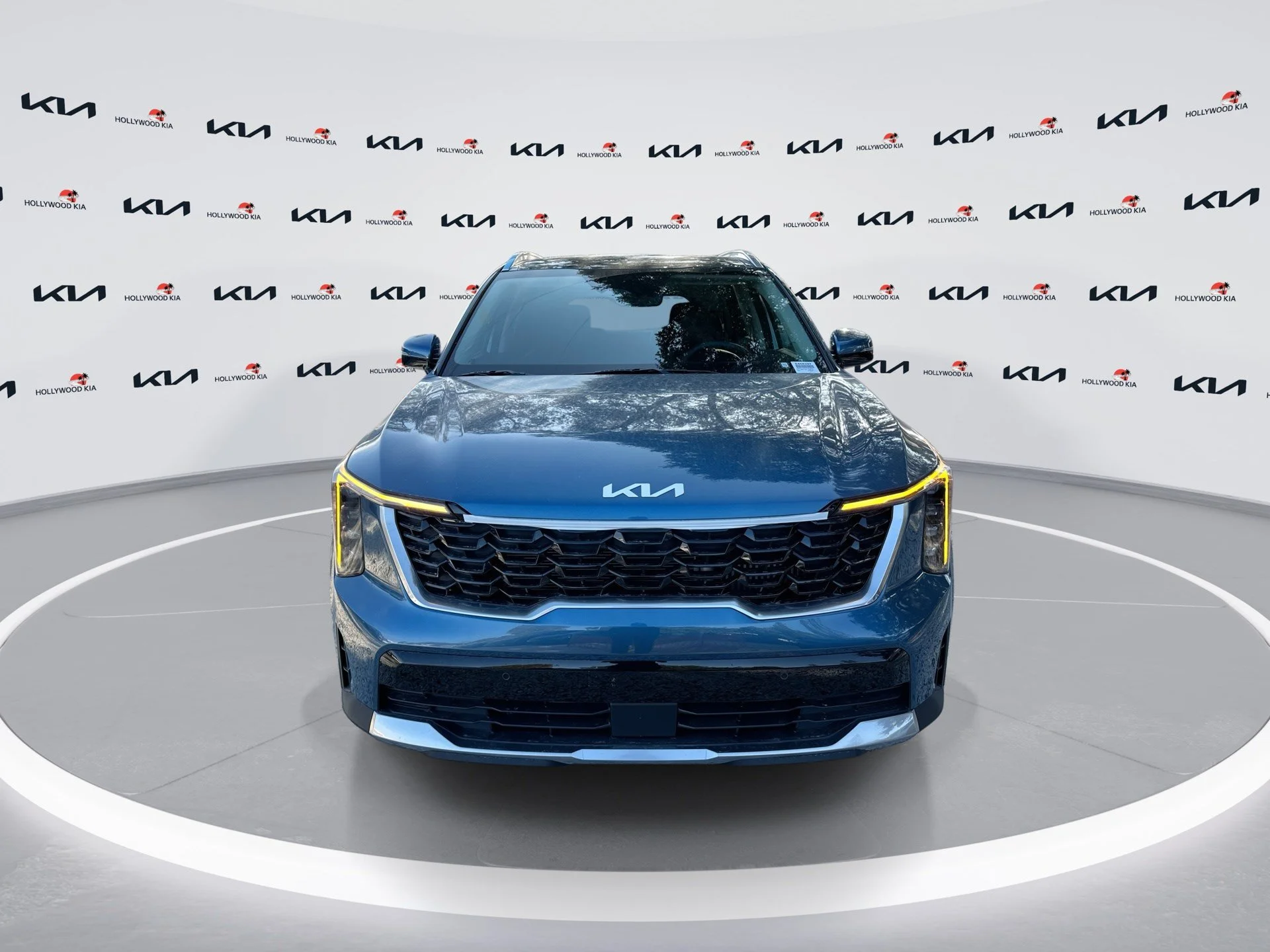 New 2026 Mineral Blue Kia EX image 3