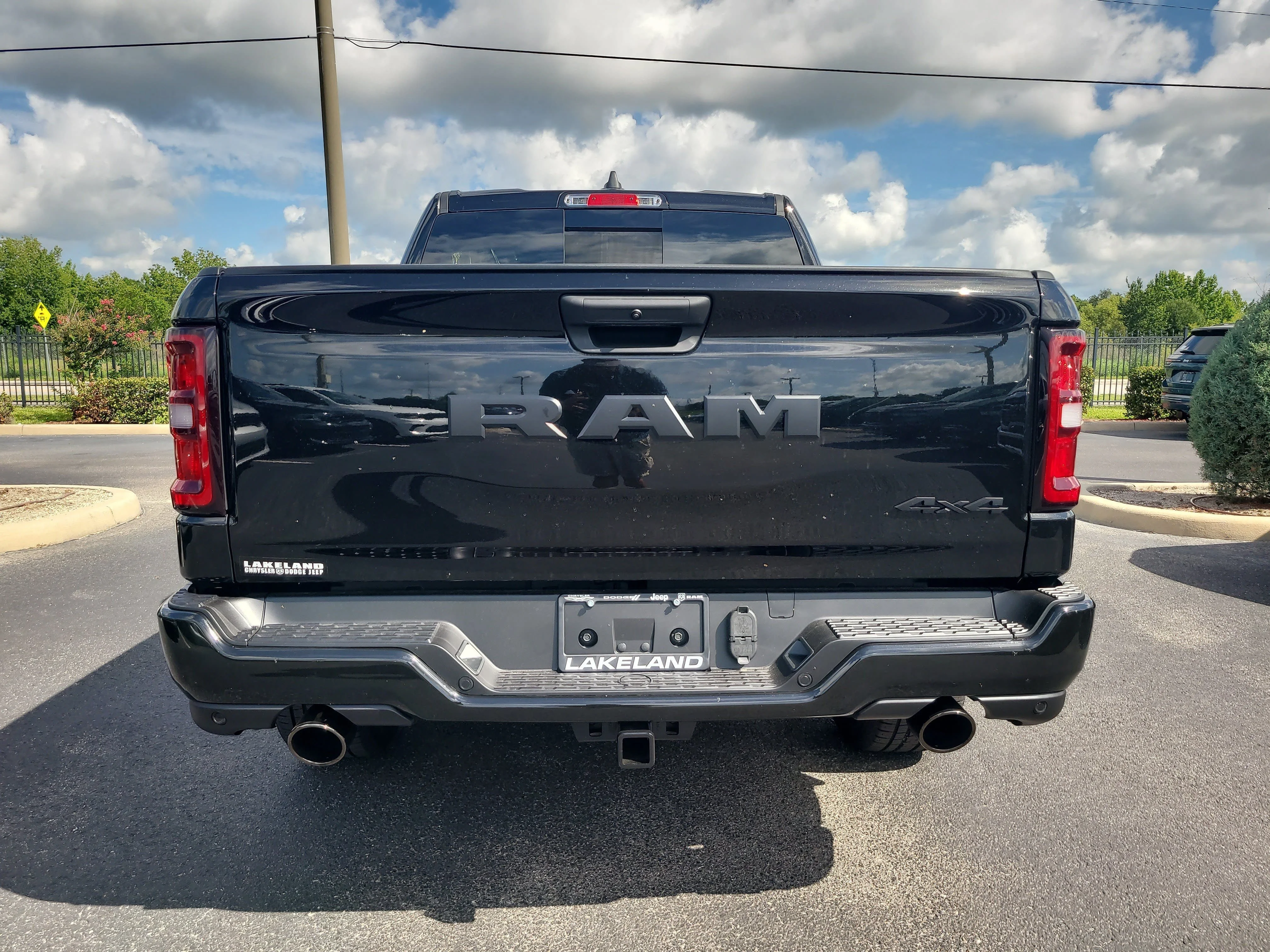 New 2026 Diamond Black Crystal Pearlcoat Ram Express image 7