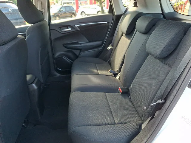Used 2017 White Honda EX image 10
