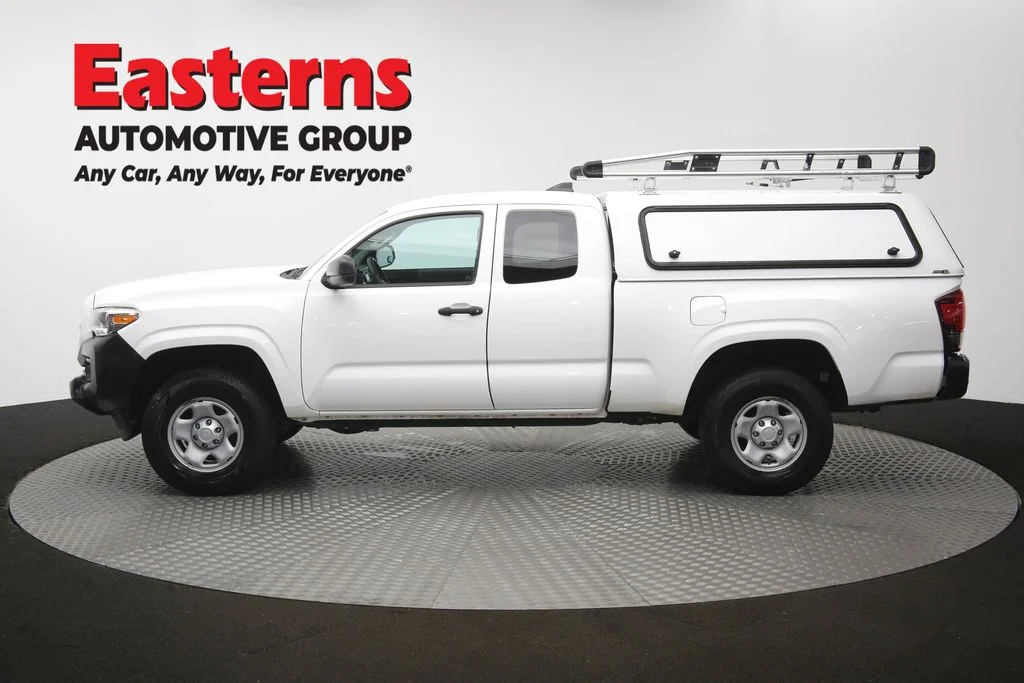 Used 2019 White Toyota SR image 59