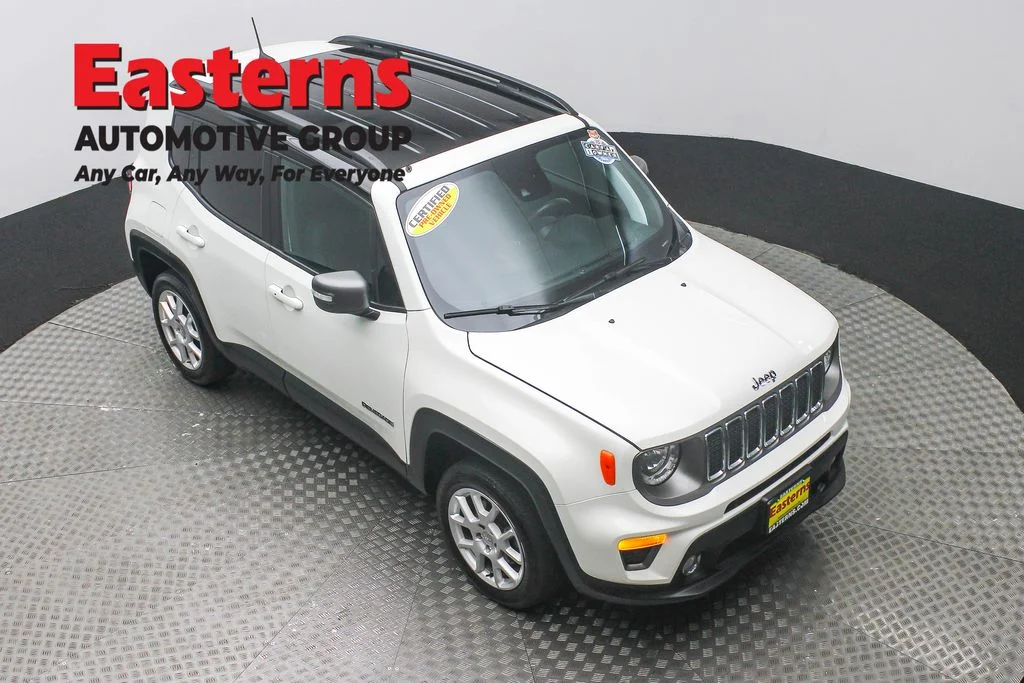Used 2021 White Jeep Limited image 3