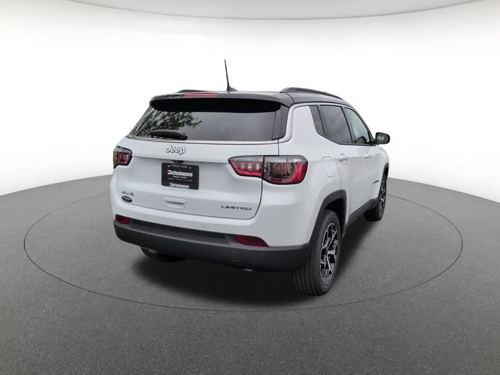New 2026 Bright White Clear-Coat Exterior Paint Jeep Limited image 7