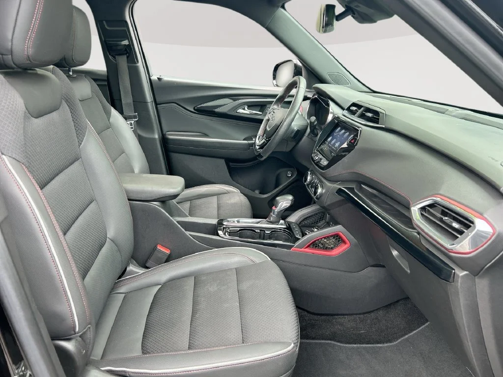 Used 2023 MOSAIC BLACK METALLIC Chevrolet RS image 28