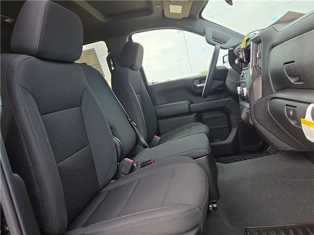New 2026 Onyx Black GMC Pro image 13