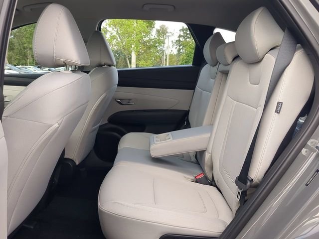 Used 2025 Gray Hyundai SE image 13