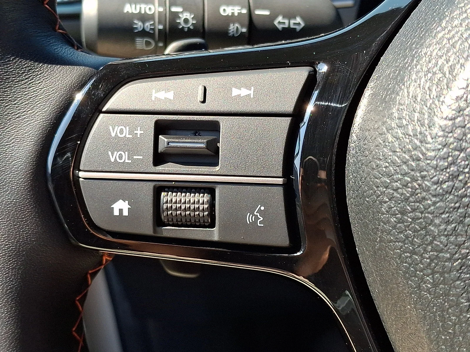 2025 Honda Pilot TrailSport - Photo 22