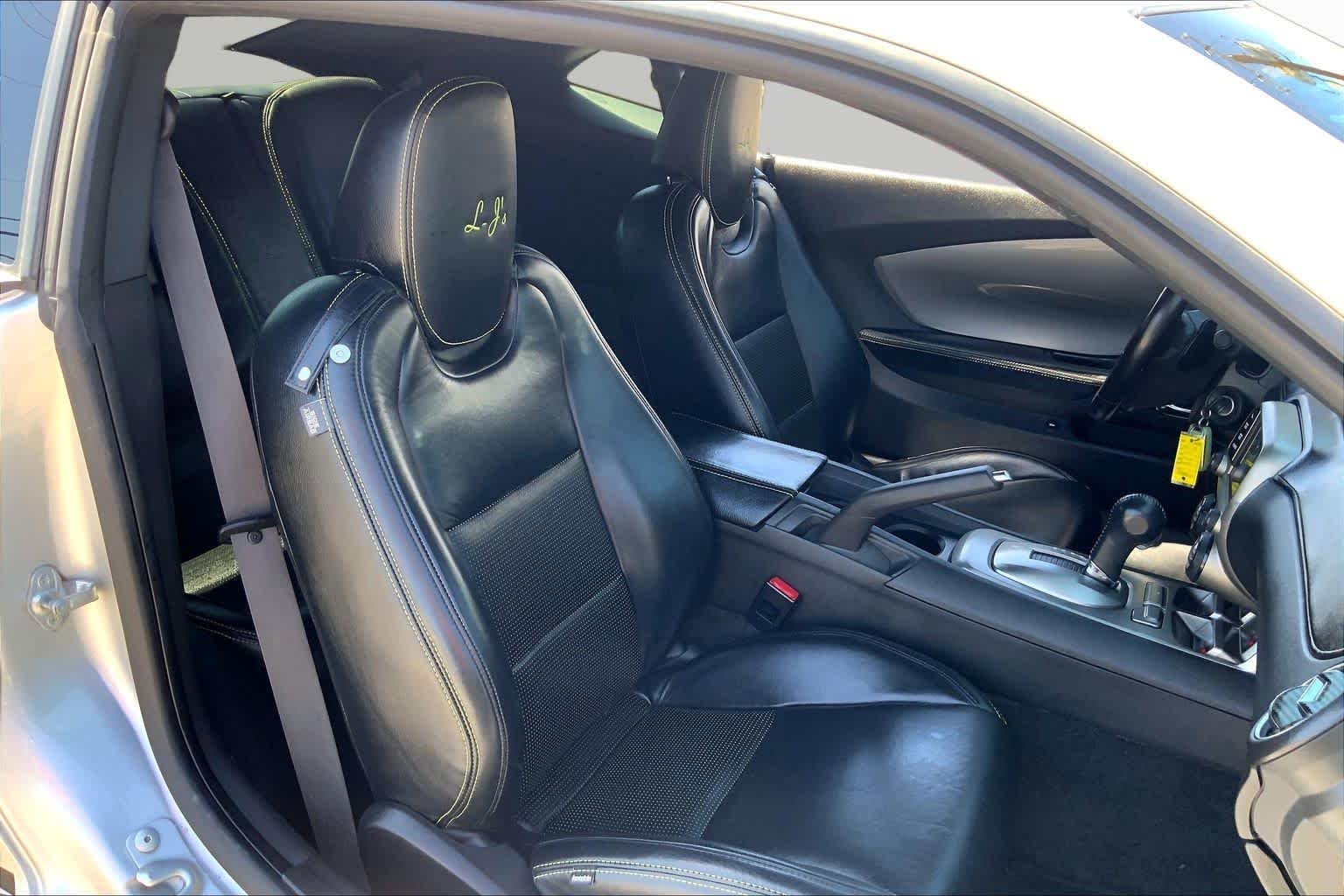 Used 2014 Silver Ice Metallic Chevrolet LT image 7