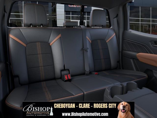 2026 GMC Canyon AT4 Crew Cab image 17