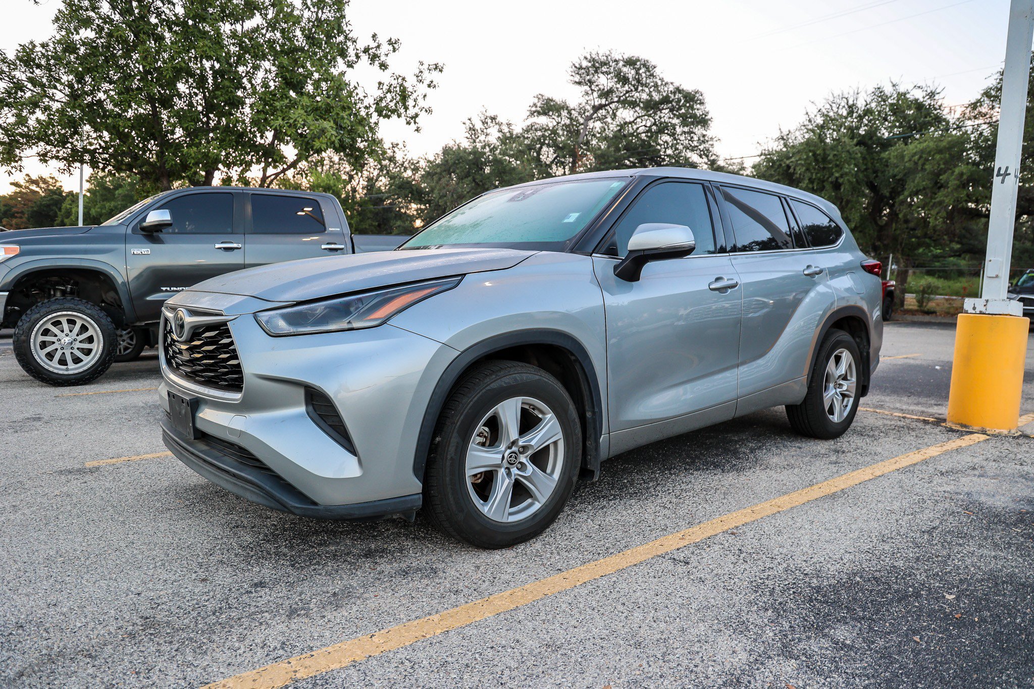 Used 2021 Silver Toyota L image 2